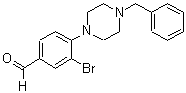 结构式 CAS# 443777-04-6, 4-(4-苄基-1-哌嗪基)-3-溴-苯甲醛